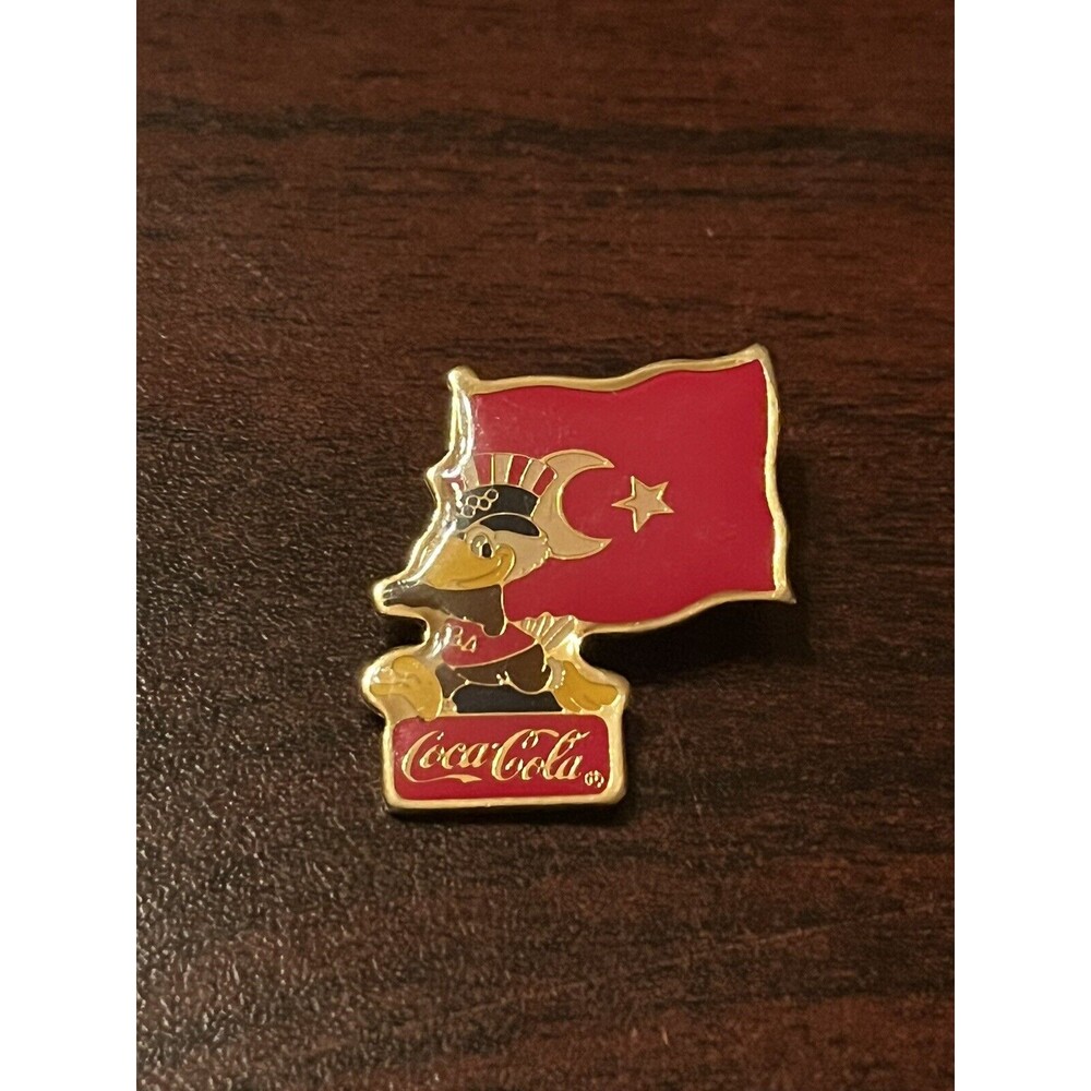 Vintage 1984 Los Angeles Olympics Coca Cola Sam Eagle Turkey Flag Lapel Hat Pin